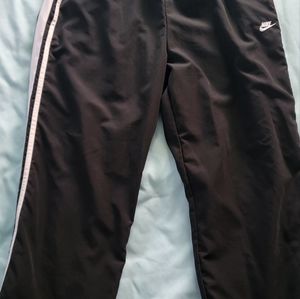 ***SOLD***Womens Nike capri